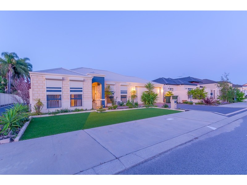 28A Hellfire Drive, Darch WA 6065