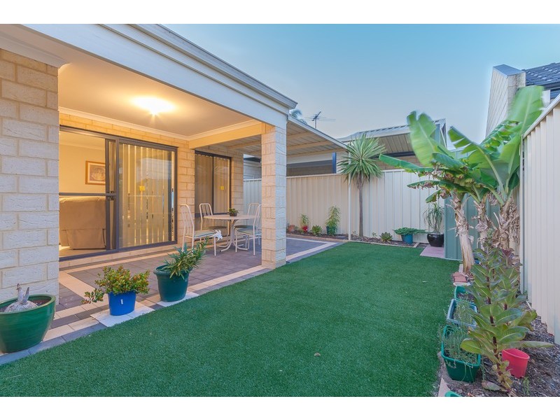 28A Hellfire Drive, Darch WA 6065
