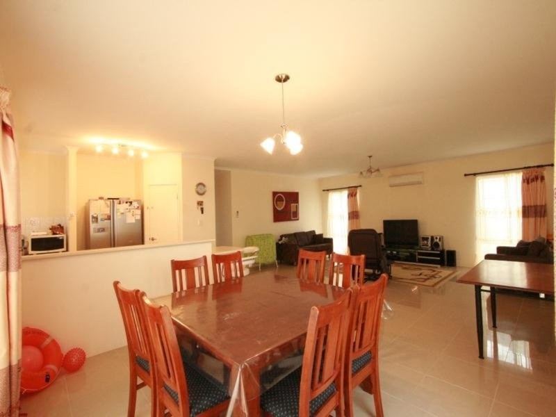 93 Cooper Street, Madeley WA 6065