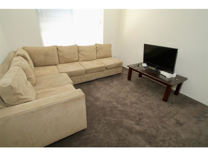 4 Merlot Way, Pearsall WA 6065