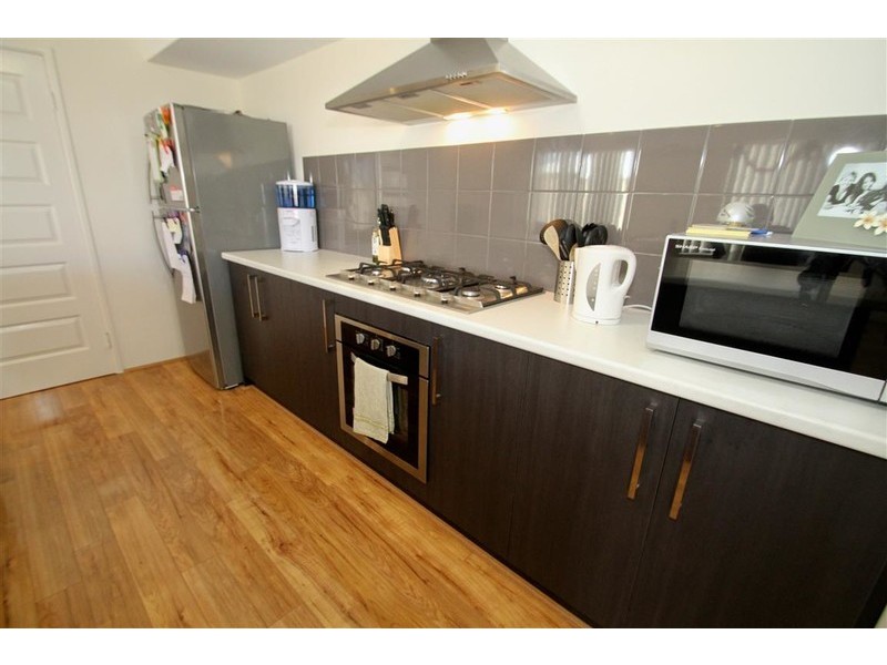 4 Merlot Way, Pearsall WA 6065