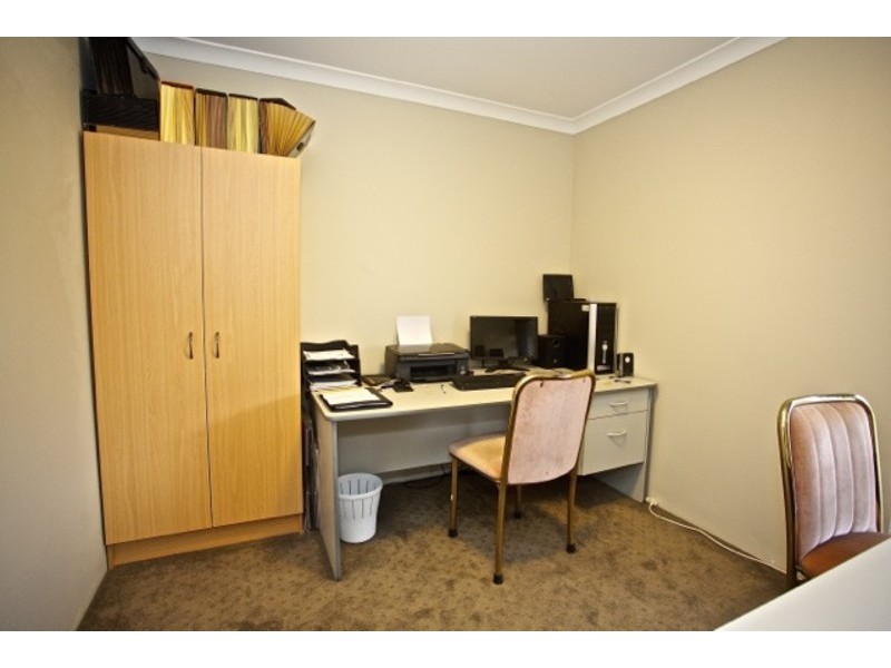 17 Bathurst Gardens, Darch WA 6065