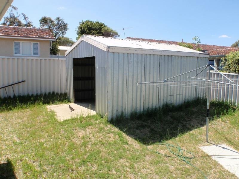 16 Keeley Way, Girrawheen WA 6064