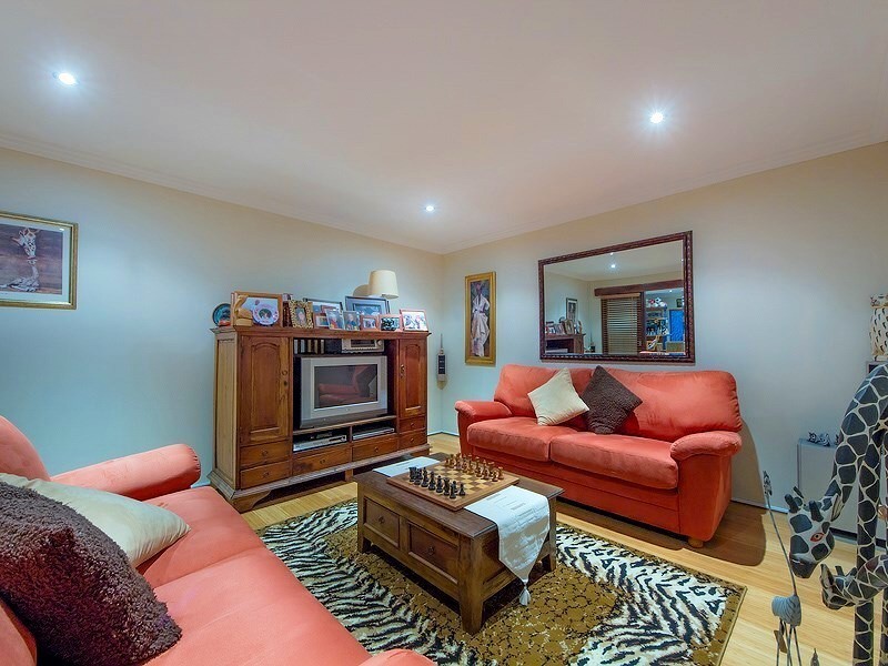 1 Waminda Way, Landsdale WA 6065