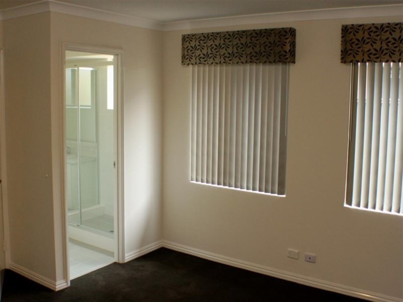 18 Winterthur Street, Landsdale WA 6065