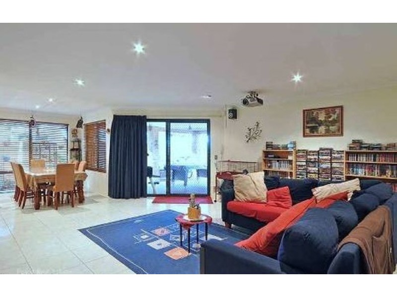 48 Ashdale Blvd, Darch WA 6065