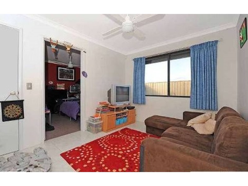 48 Ashdale Blvd, Darch WA 6065