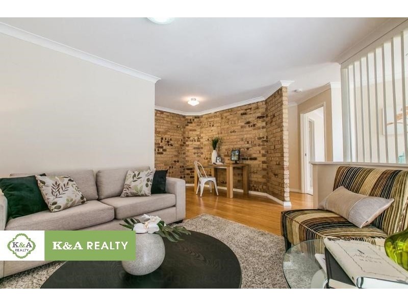 18 Richardson Court, Woodvale WA 6026