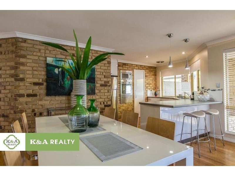 18 Richardson Court, Woodvale WA 6026