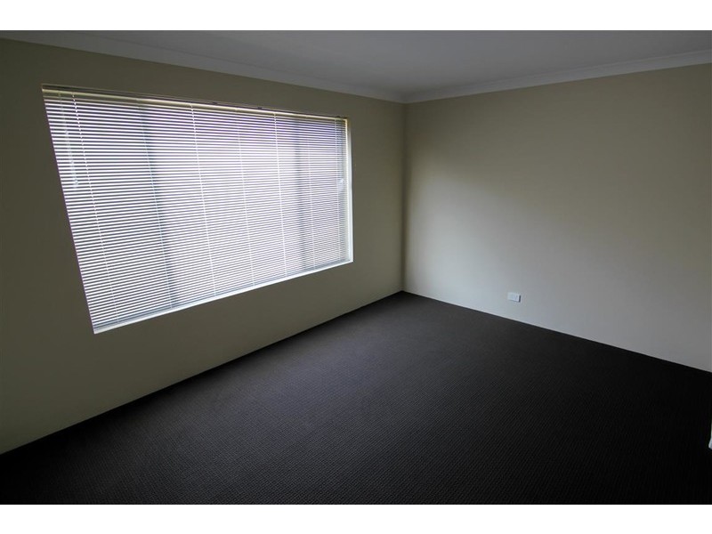 309 Landsdale Road, Landsdale WA 6065