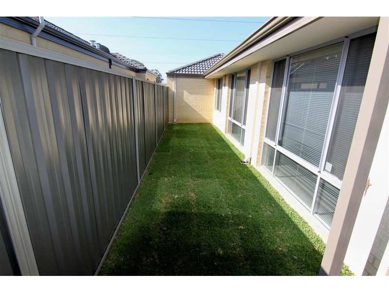 309 Landsdale Road, Landsdale WA 6065