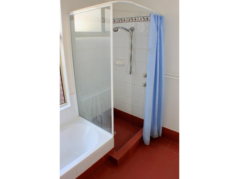 100A Ravenswood Drive, Nollamara WA 6061