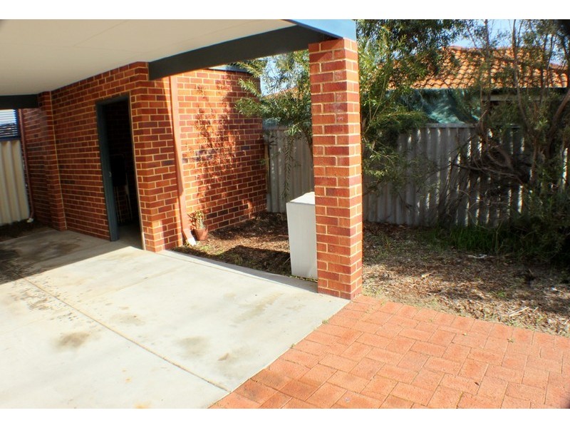 100A Ravenswood Drive, Nollamara WA 6061