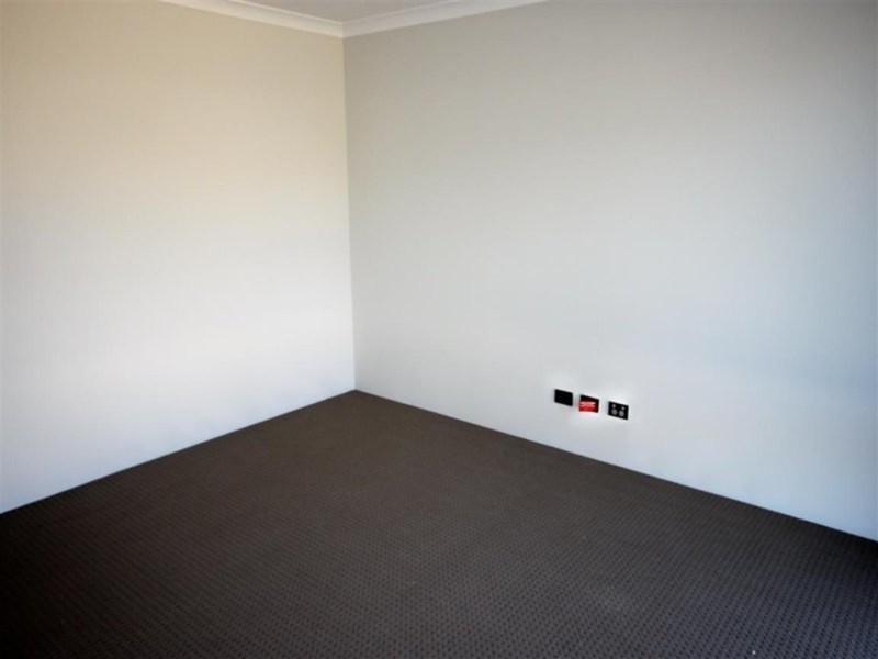 64 Marginson Drive, Landsdale WA 6065