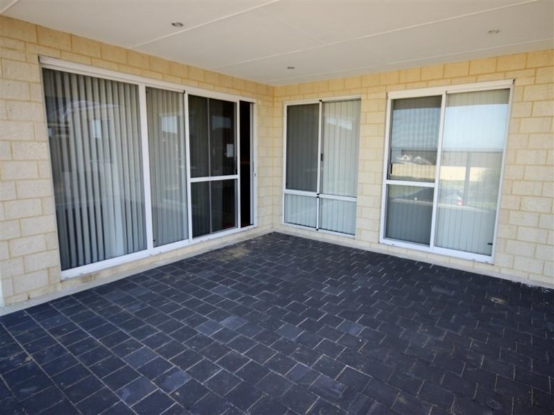 64 Marginson Drive, Landsdale WA 6065