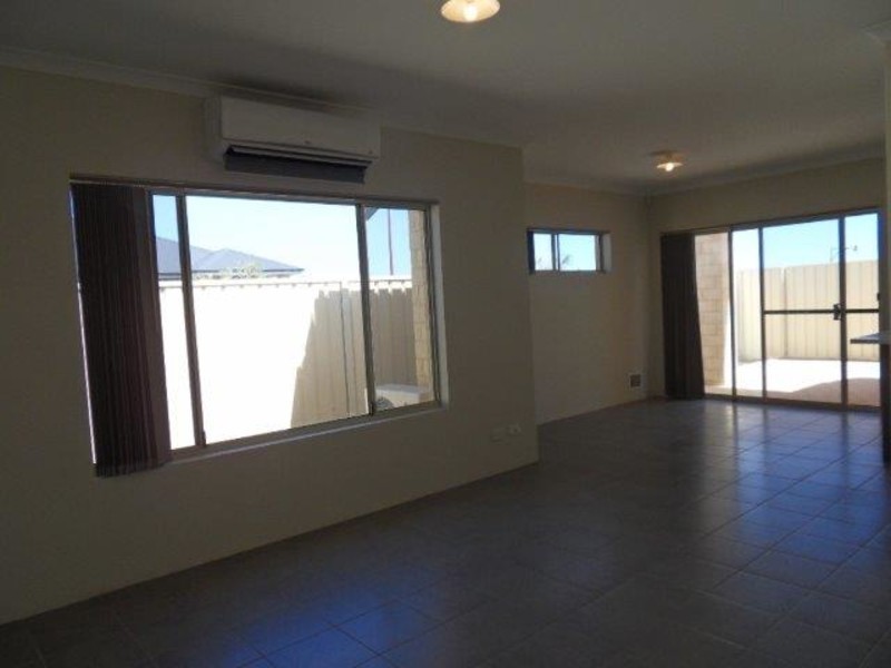 25 Scamills Road, Pearsall WA 6065