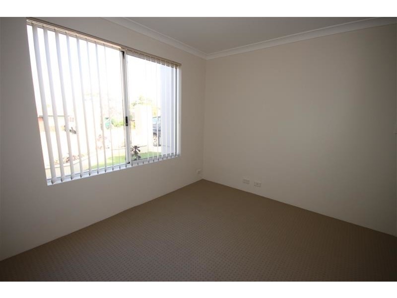 18 Selsfield Place, Balga WA 6061