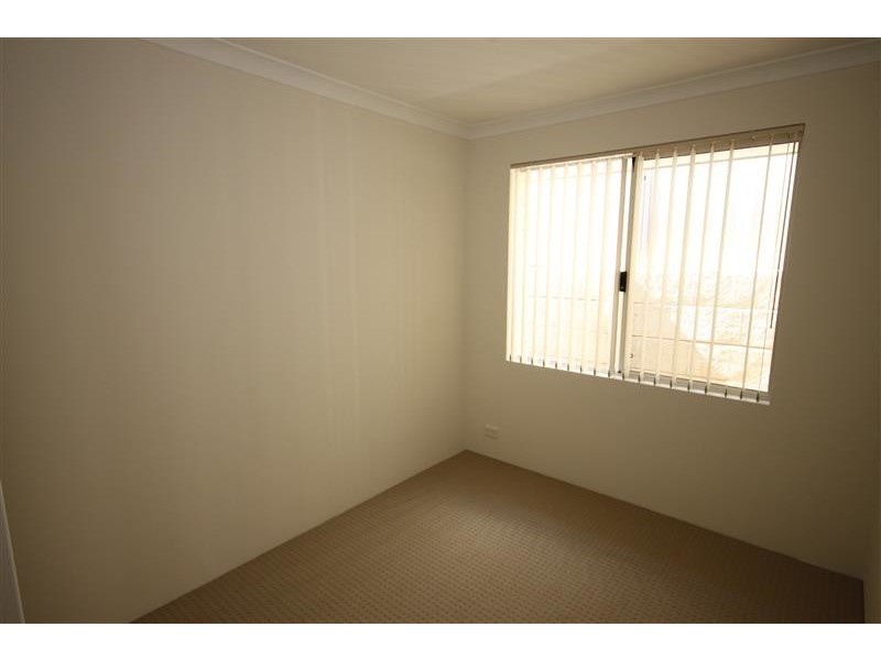 18 Selsfield Place, Balga WA 6061