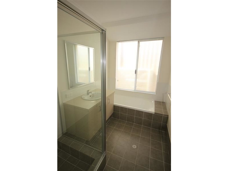 18 Selsfield Place, Balga WA 6061