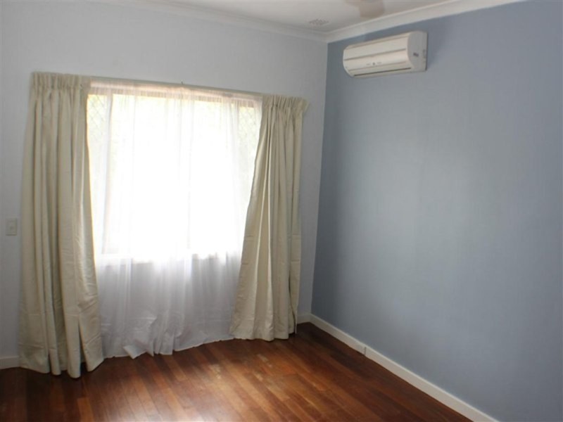 8 Steele Street, Eden Hill WA 6054