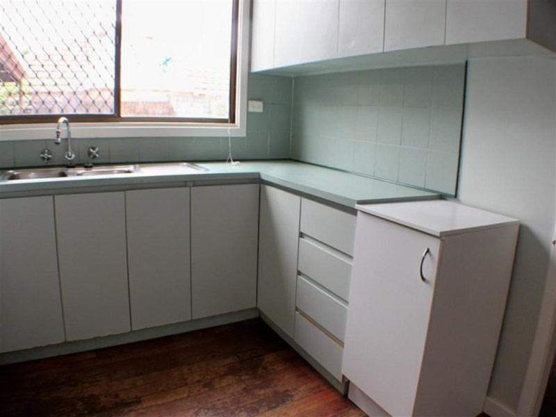 8 Steele Street, Eden Hill WA 6054