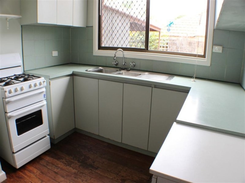 8 Steele Street, Eden Hill WA 6054