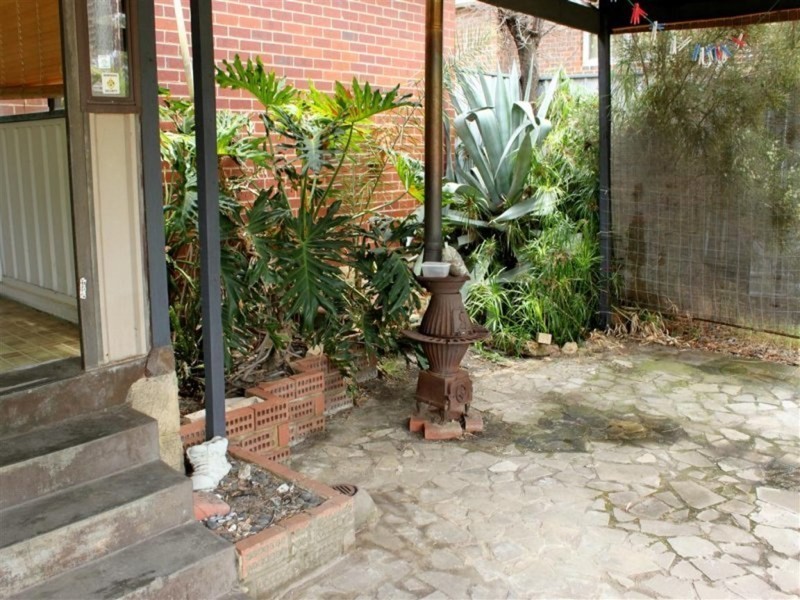 8 Steele Street, Eden Hill WA 6054