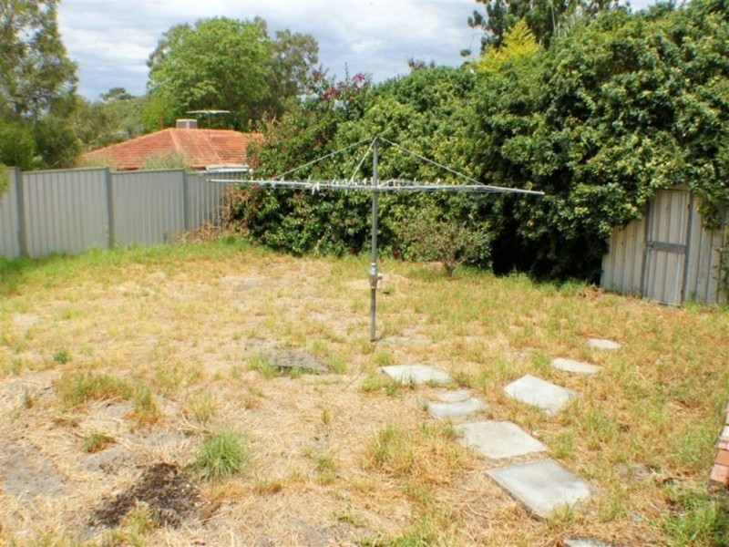 8 Steele Street, Eden Hill WA 6054