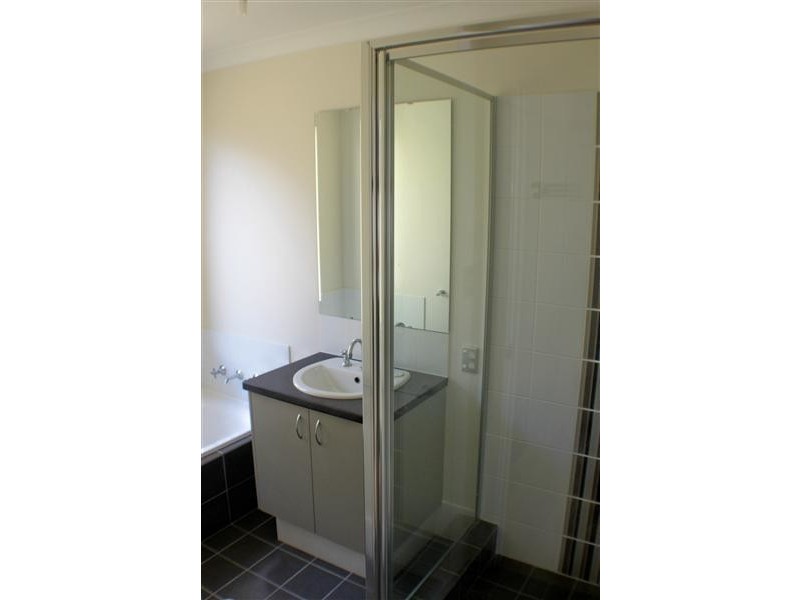 94 Bethwyn Circuit, Madeley WA 6065