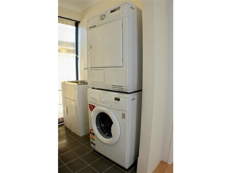 94 Bethwyn Circuit, Madeley WA 6065