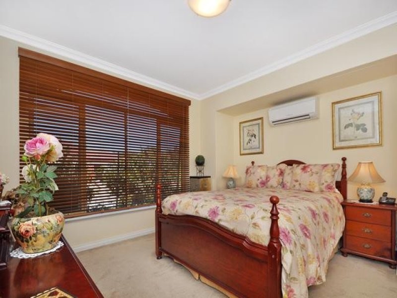52 James Gilmour Way, Darch WA 6065