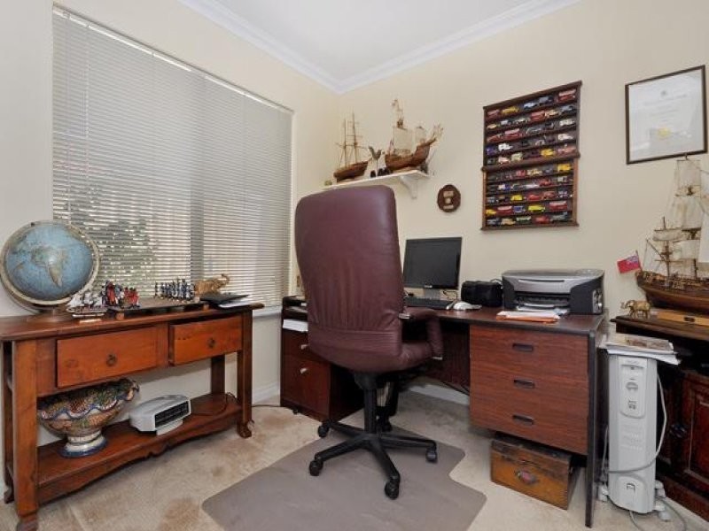 52 James Gilmour Way, Darch WA 6065
