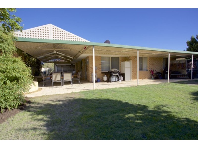 10 Pier Place, Quinns Rocks WA 6030