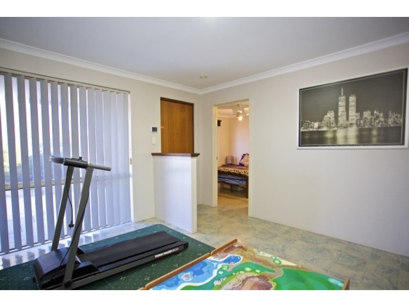 10 Pier Place, Quinns Rocks WA 6030