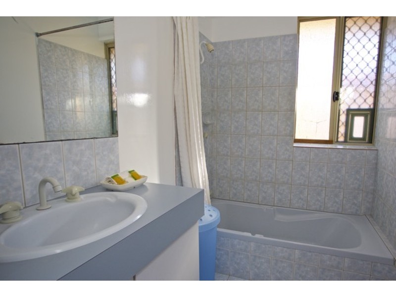 10 Pier Place, Quinns Rocks WA 6030