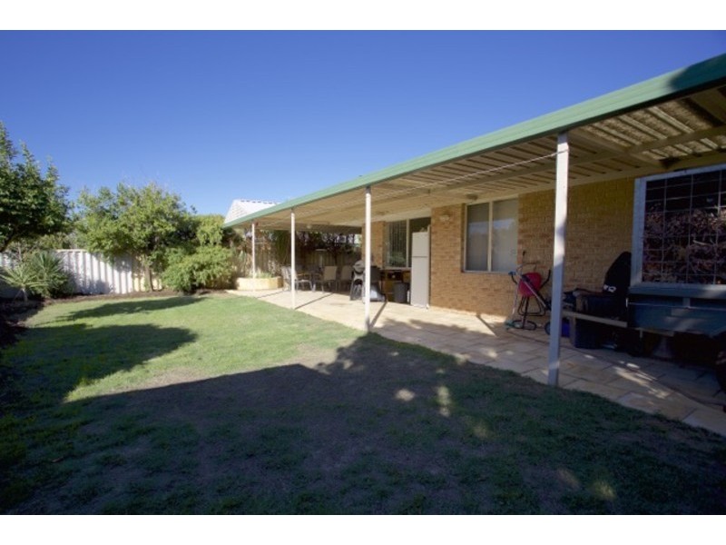 10 Pier Place, Quinns Rocks WA 6030