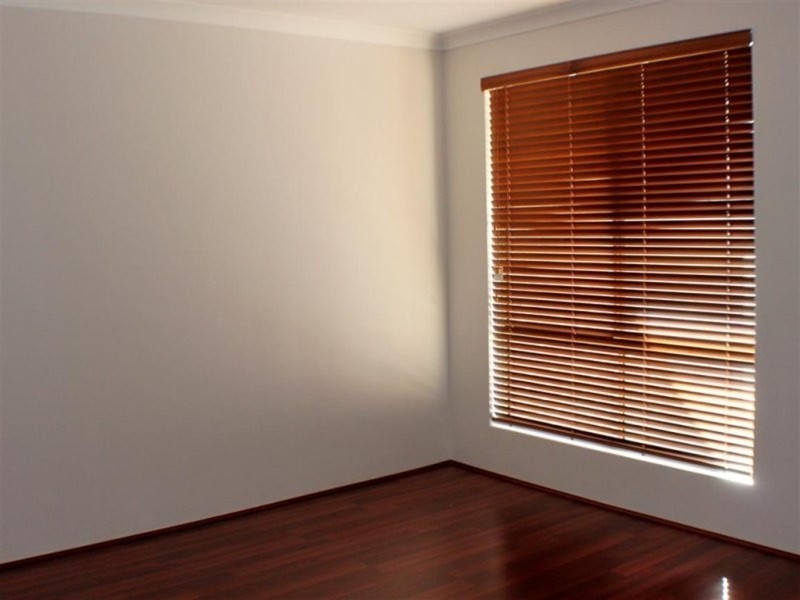 5 Winnipeg Terrace, Wanneroo WA 6065