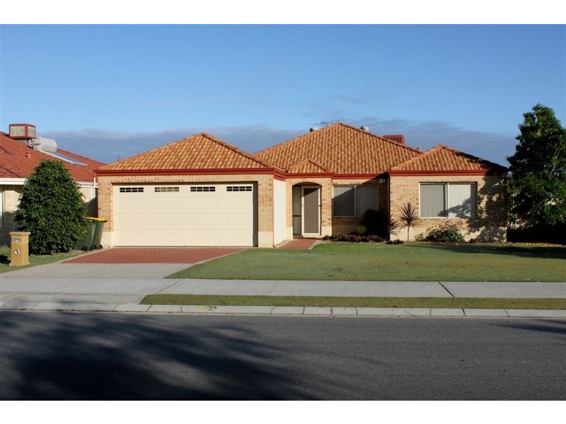 64 Evandale Road, Darch WA 6065