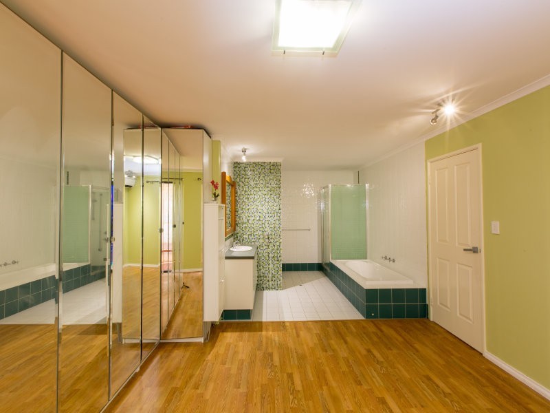 22 Tattershall Road, Darch WA 6065