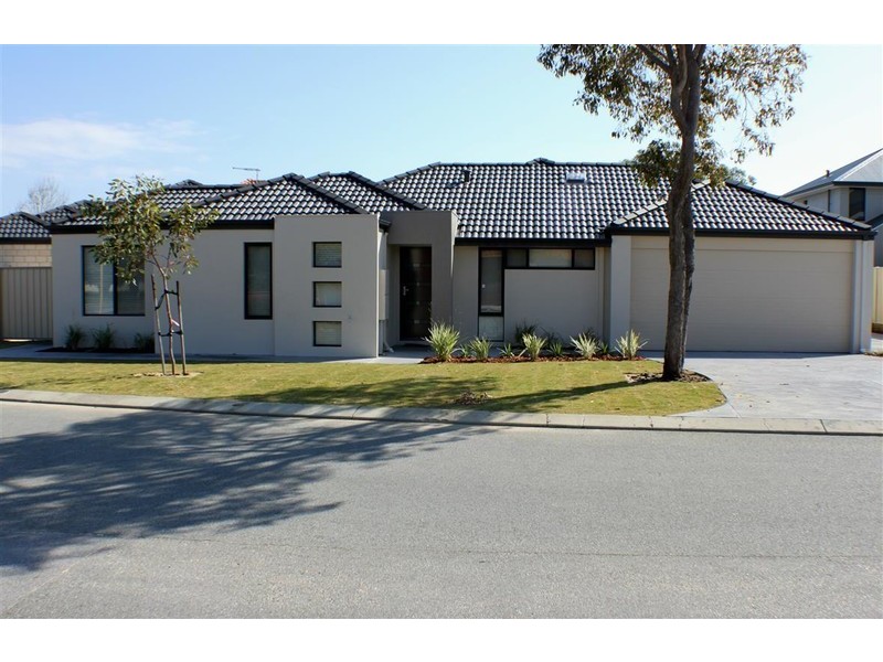 72A Susan Road, Madeley WA 6065