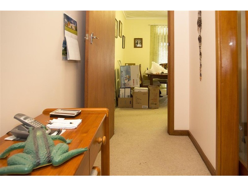 14 Chobham Way, Morley WA 6062