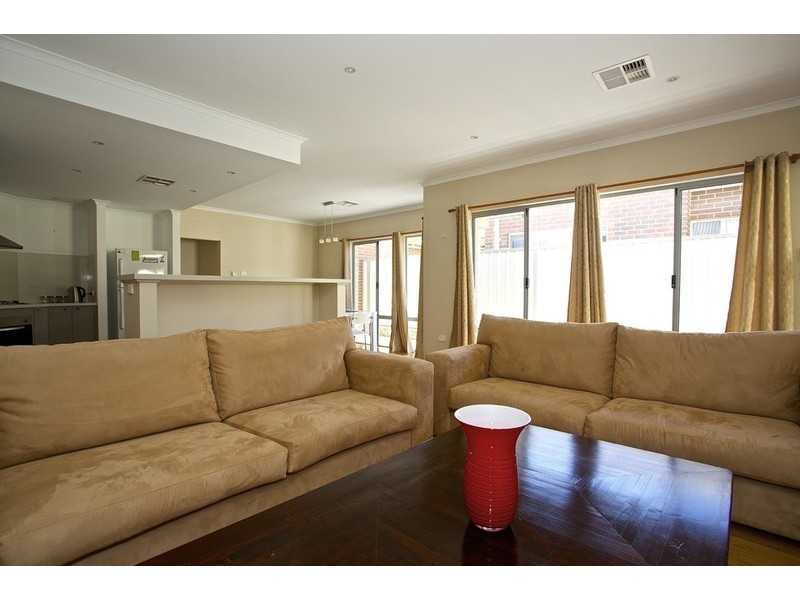 19 Cass Boulevard, Darch WA 6065