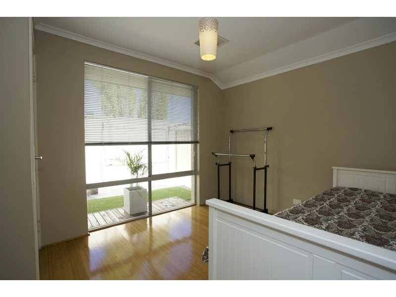 19 Cass Boulevard, Darch WA 6065