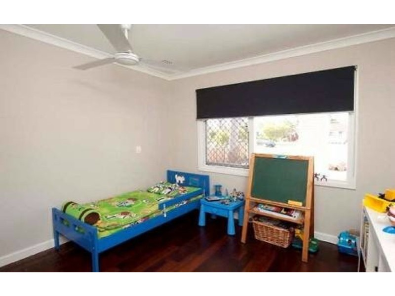 14 Denston Way, Girrawheen WA 6064