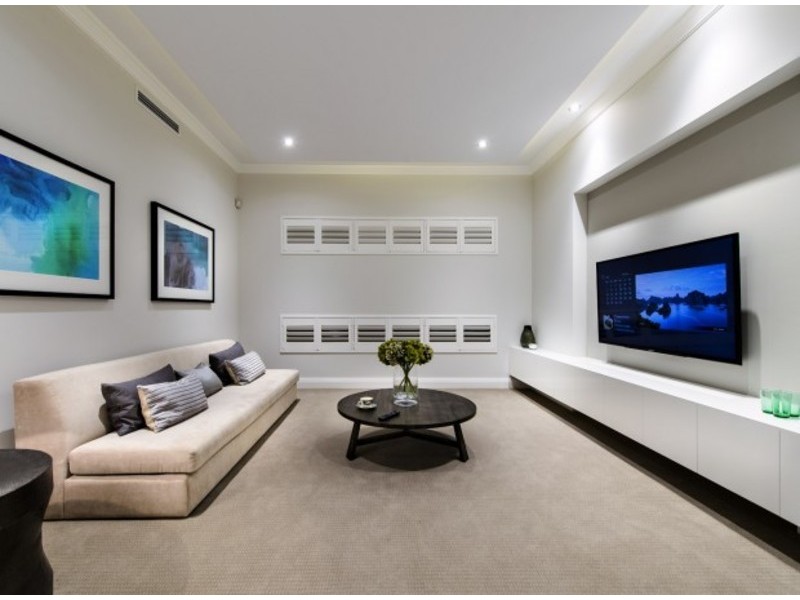 4 Umina Way, Burns Beach WA 6028