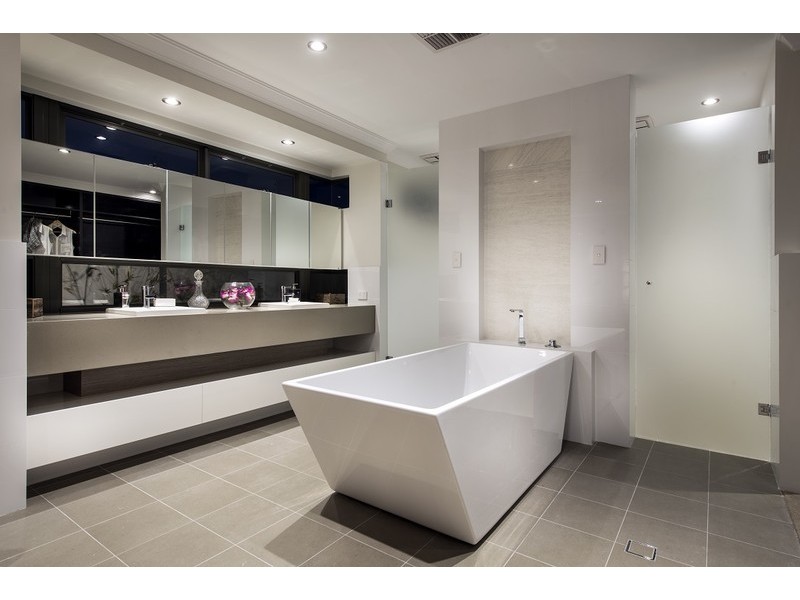 4 Umina Way, Burns Beach WA 6028