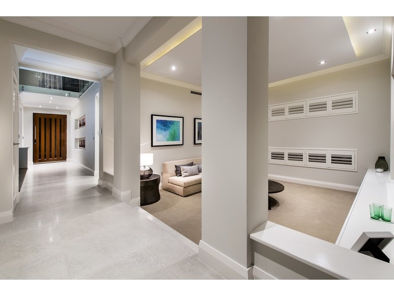 4 Umina Way, Burns Beach WA 6028