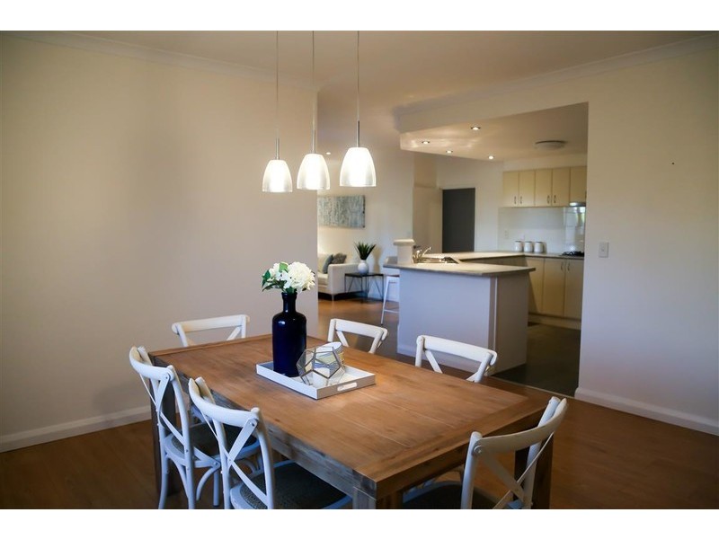 33 Marginson Drive, Landsdale WA 6065