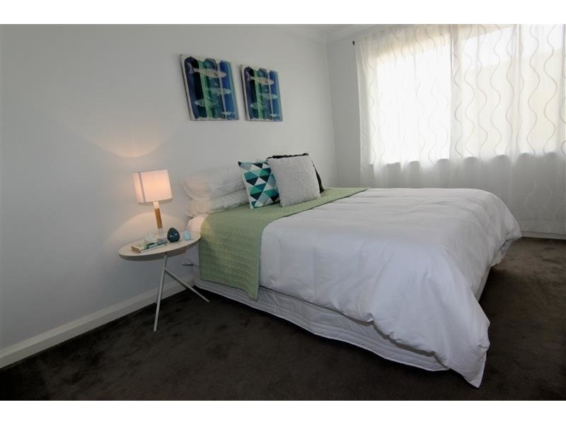 33 Marginson Drive, Landsdale WA 6065