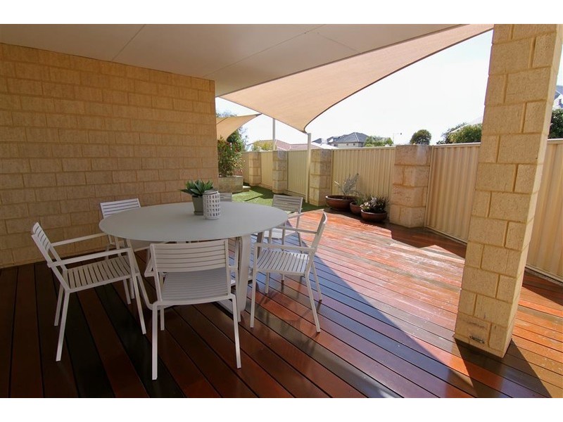 33 Marginson Drive, Landsdale WA 6065